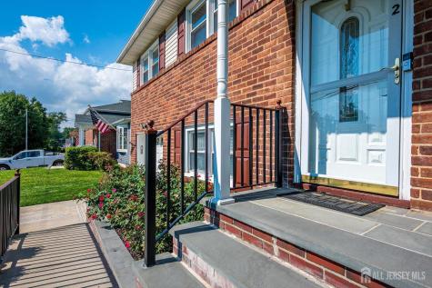 12 Dixon Drive Woodbridge Proper NJ 07095