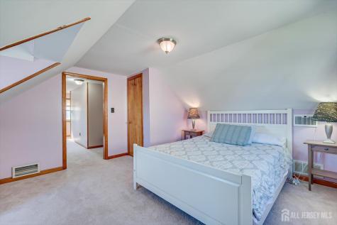 49 N Smith Street Avenel NJ 07001