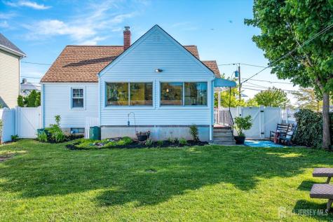 49 N Smith Street Avenel NJ 07001