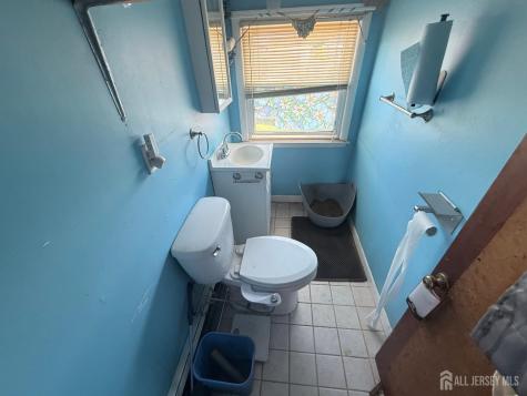 18 Brandywine Road Fords NJ 08863