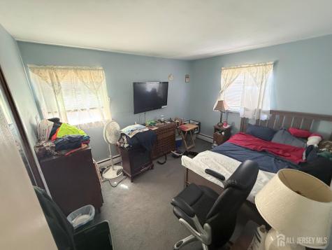 18 Brandywine Road Fords NJ 08863