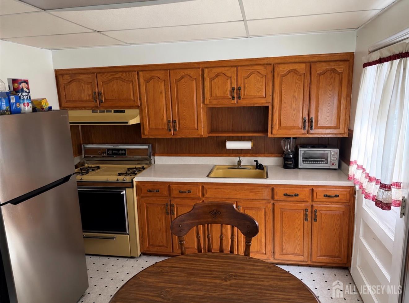 219 Victory Street Roselle NJ 07203