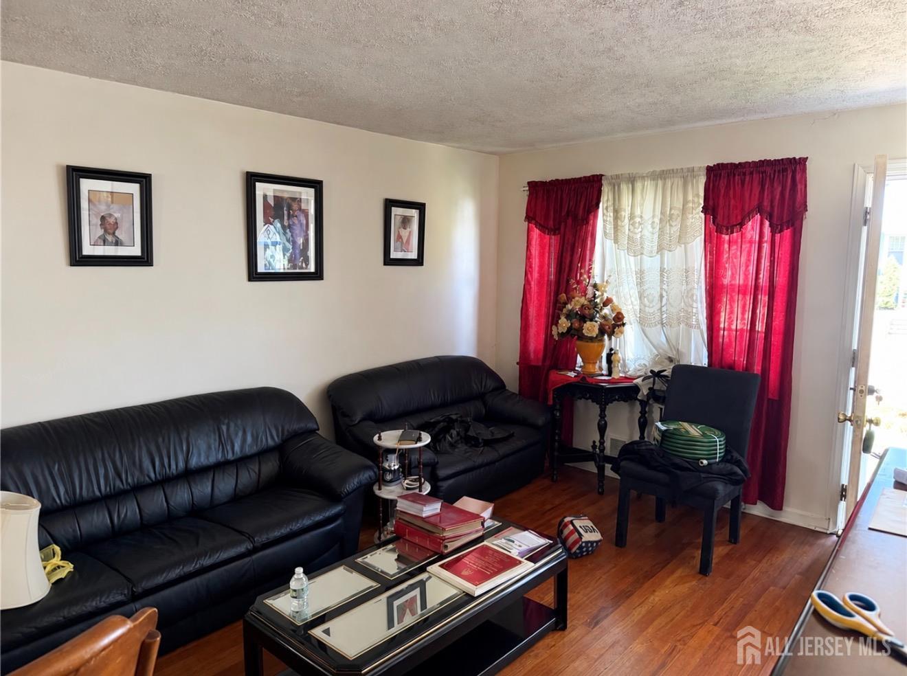 219 Victory Street Roselle NJ 07203