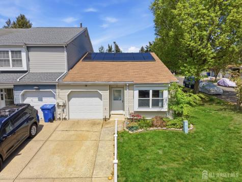 56 Thorne Lane Old Bridge NJ 07747