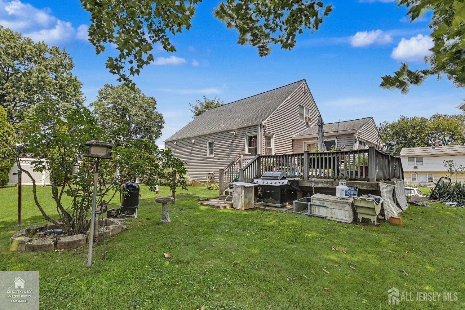 92 Silver Lake Avenue Edison NJ 08817