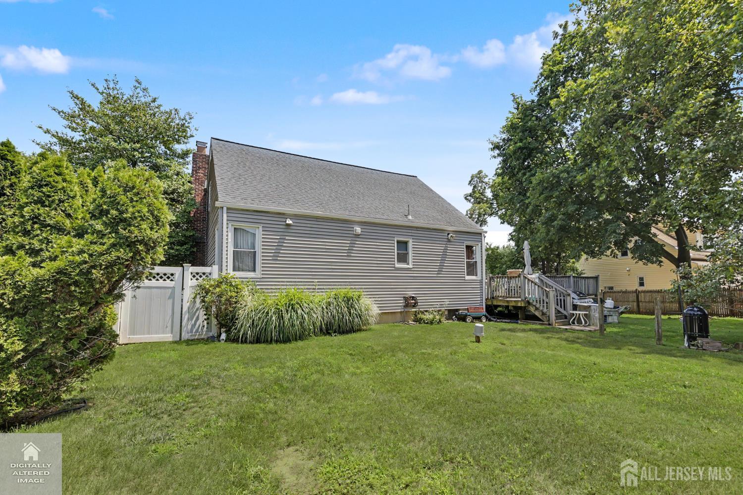 92 Silver Lake Avenue Edison NJ 08817