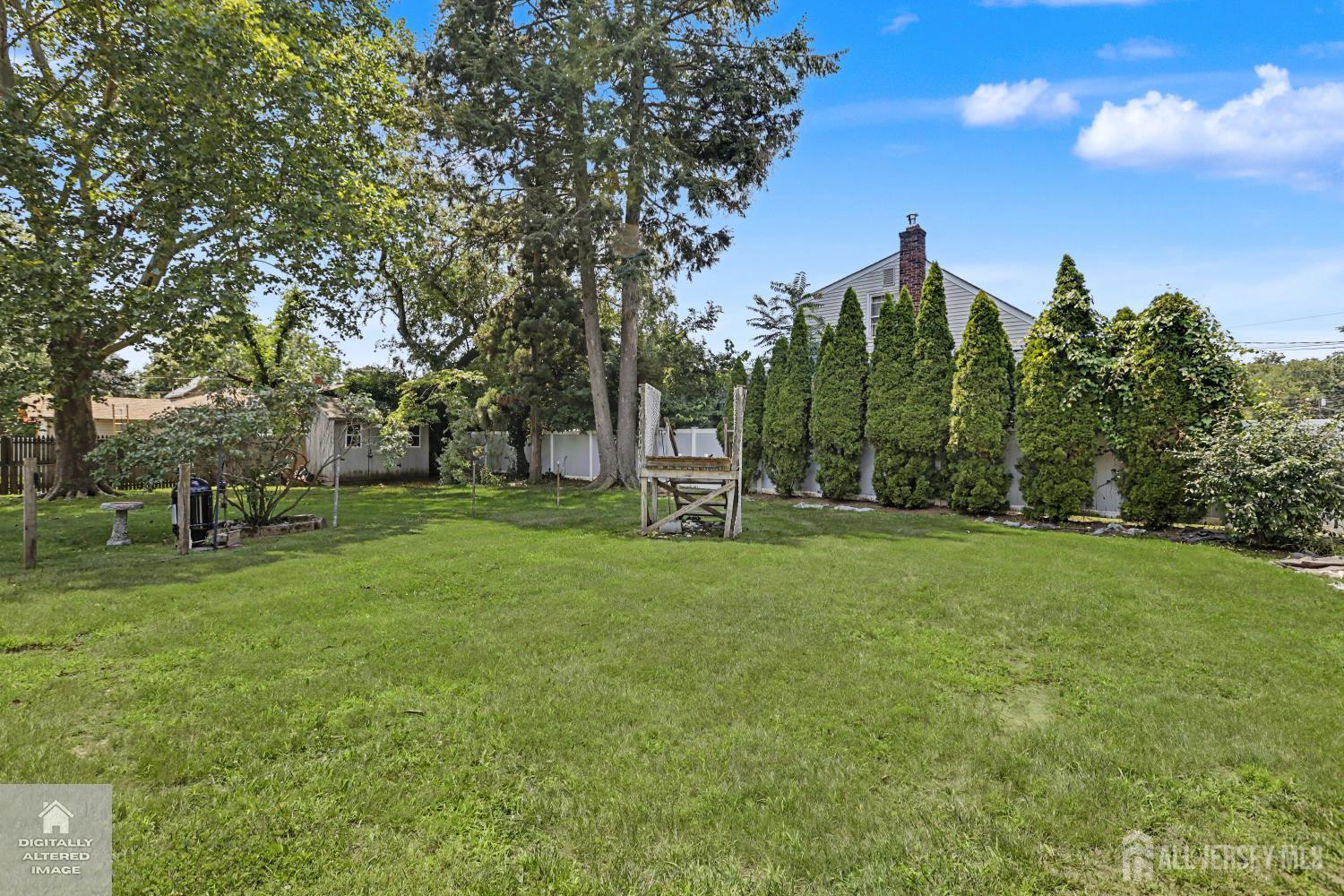 92 Silver Lake Avenue Edison NJ 08817