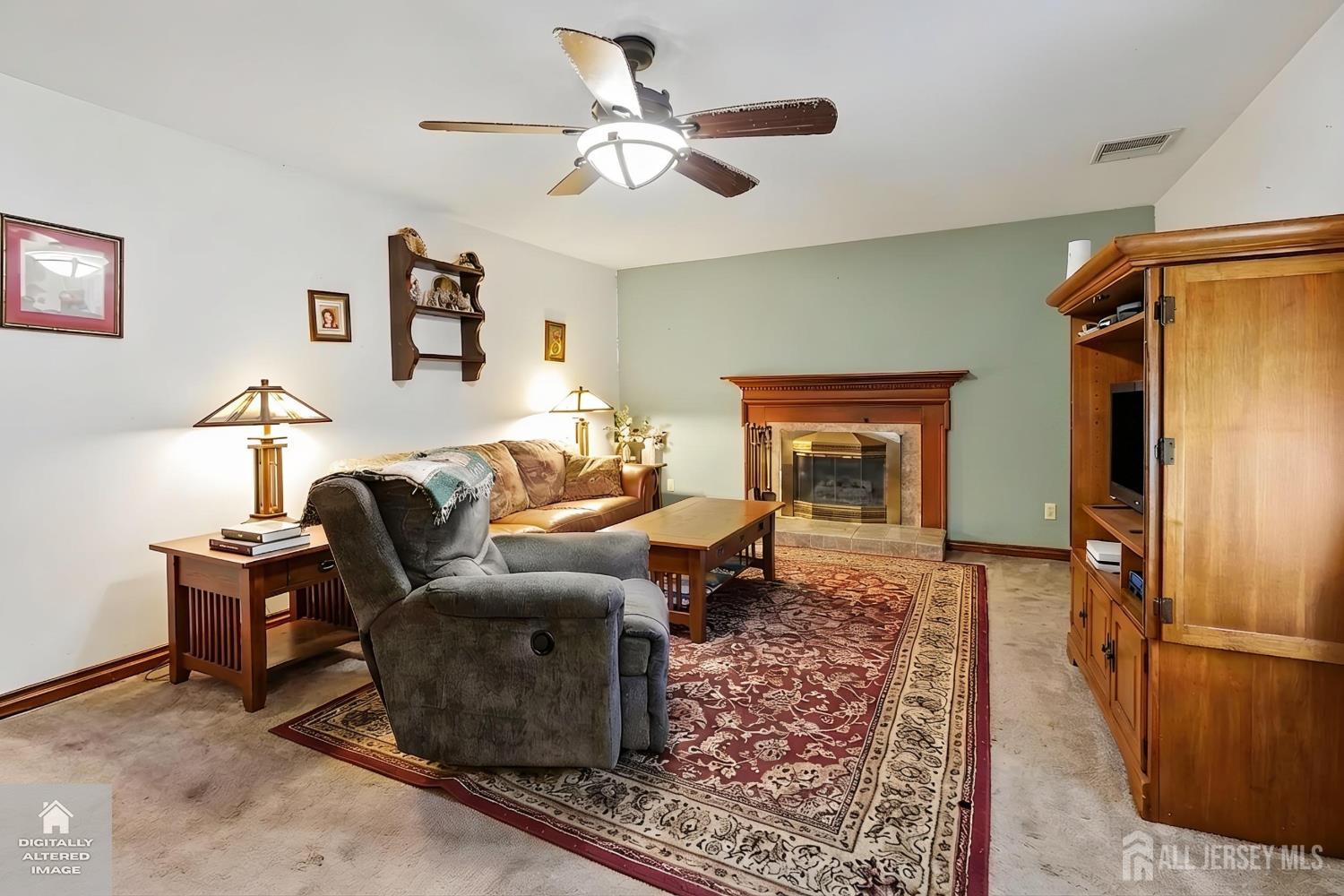 92 Silver Lake Avenue Edison NJ 08817