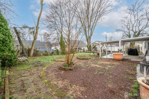 7 Ebbtide Lane Willingboro NJ 08046