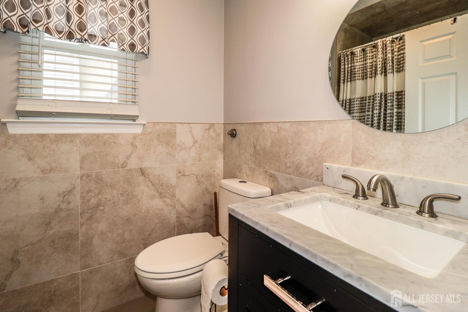 323 Ventnor Court Piscataway NJ 08854