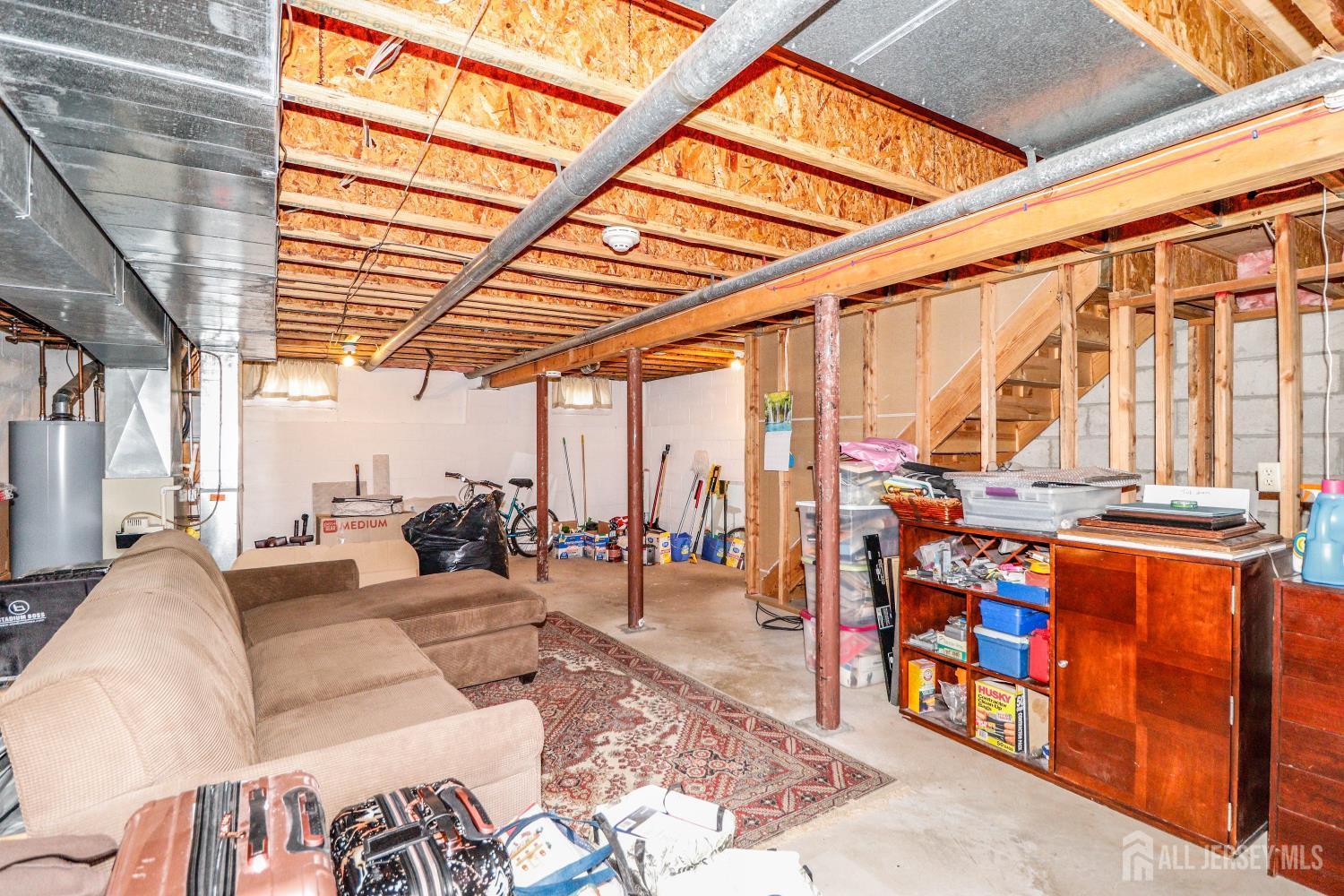 323 Ventnor Court Piscataway NJ 08854