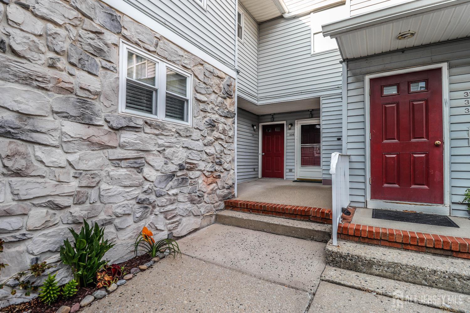 323 Ventnor Court Piscataway NJ 08854