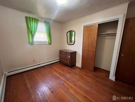 342 Shoreland Circle Old Bridge NJ 08879