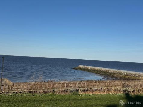 342 Shoreland Circle Old Bridge NJ 08879