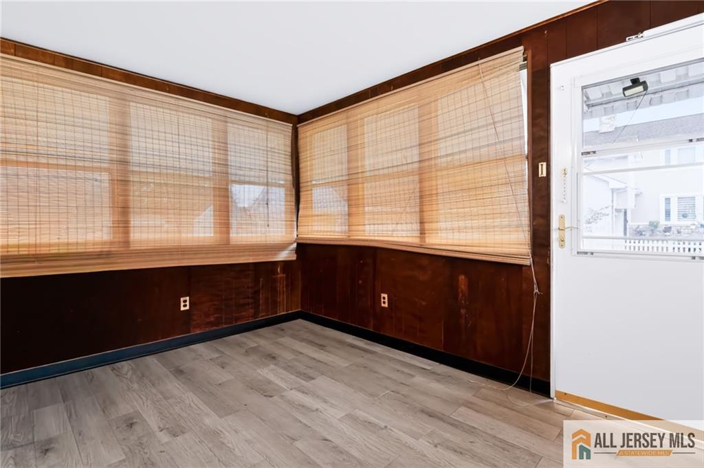 42 Burton Avenue South River NJ 08882
