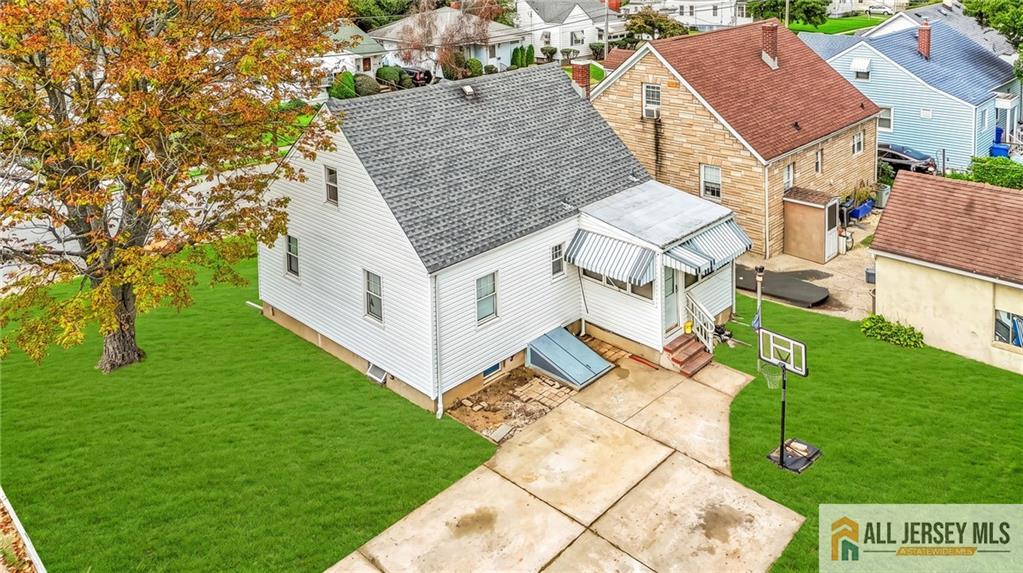 42 Burton Avenue South River NJ 08882