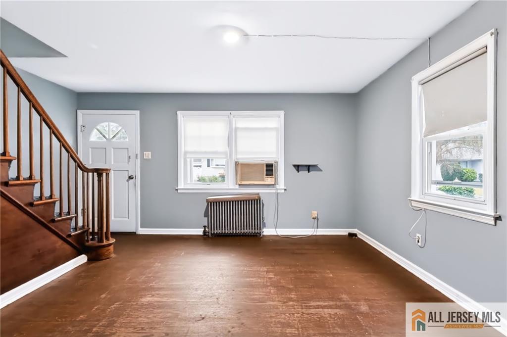 42 Burton Avenue South River NJ 08882