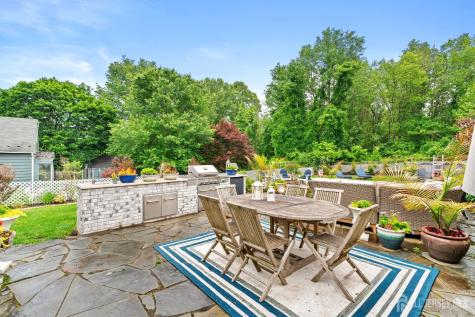 61 Laurel Avenue Franklin NJ 08528