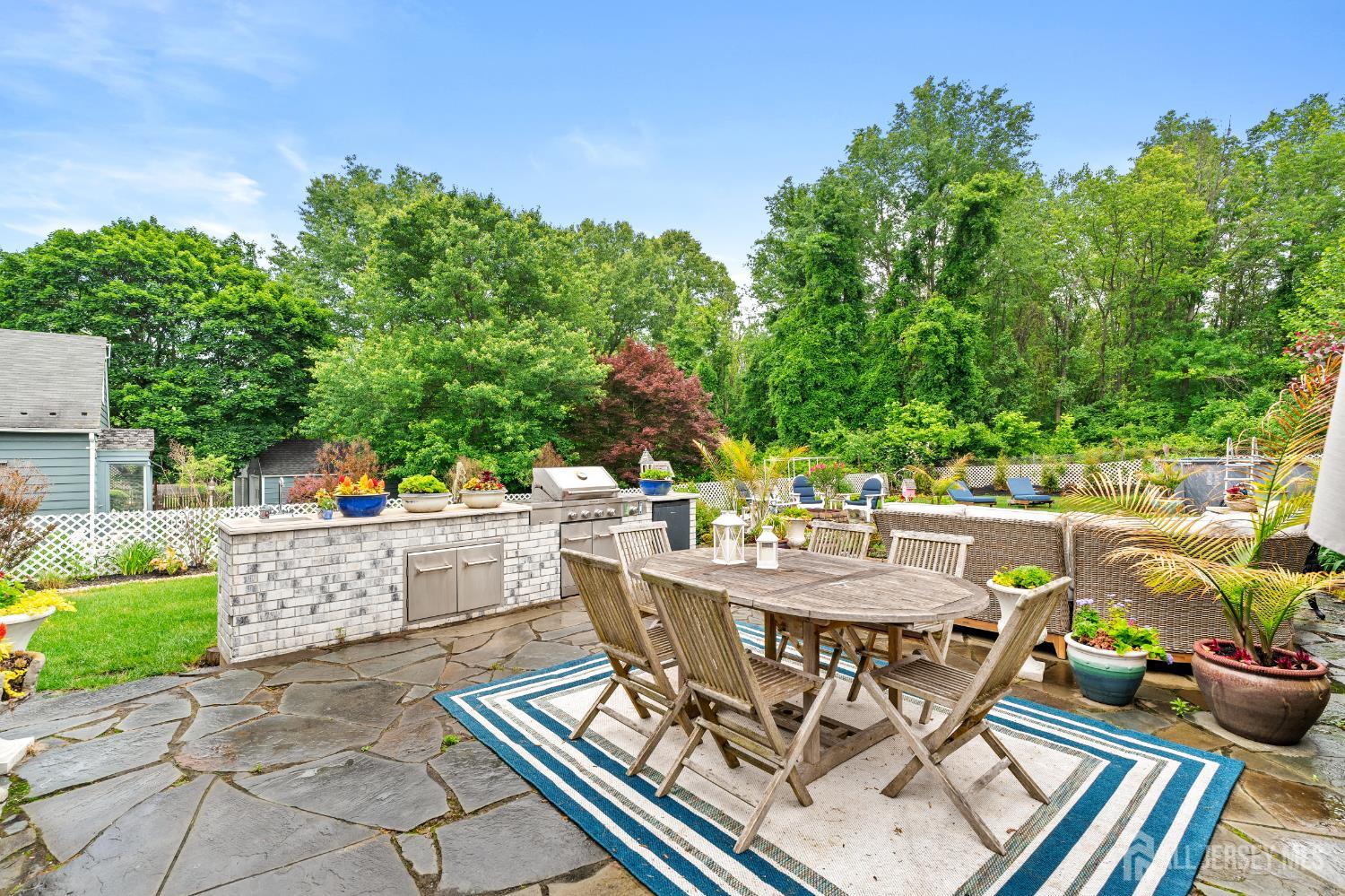 61 Laurel Avenue Franklin NJ 08528