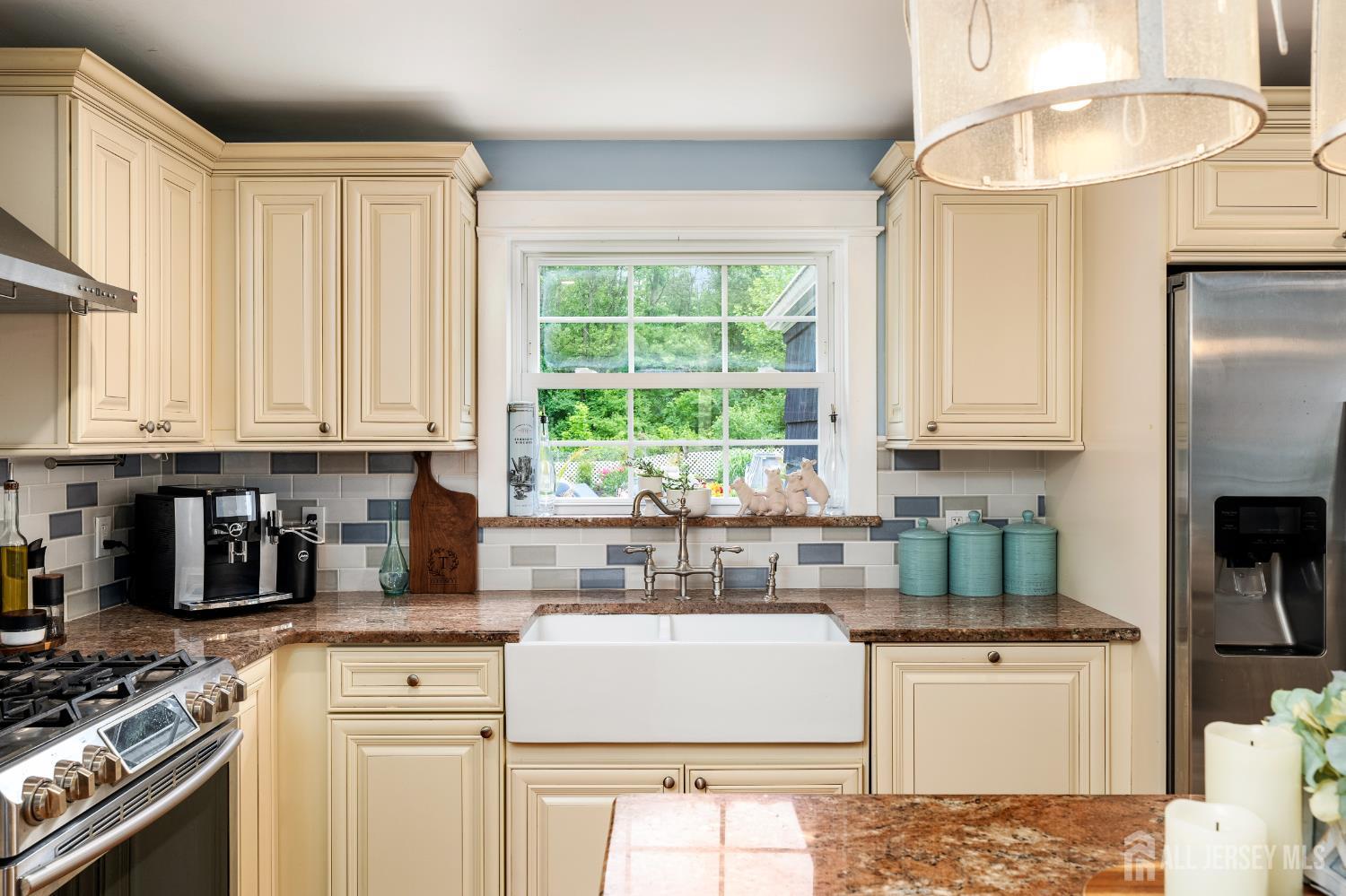 61 Laurel Avenue Franklin NJ 08528