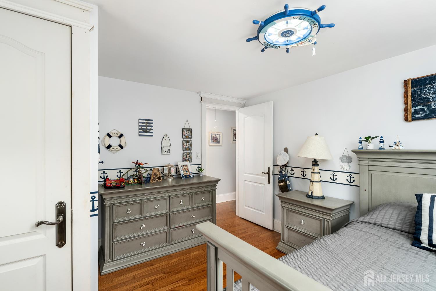 61 Laurel Avenue Franklin NJ 08528