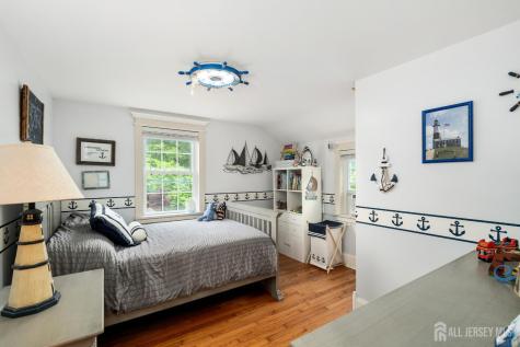 61 Laurel Avenue Franklin NJ 08528