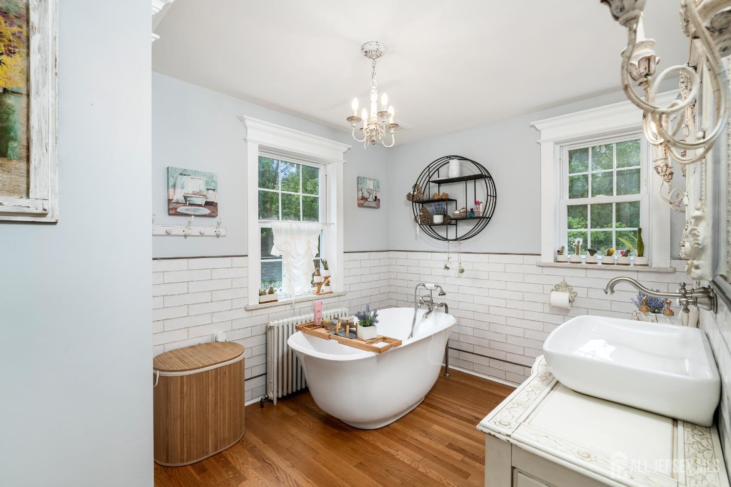 61 Laurel Avenue Franklin NJ 08528