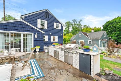 61 Laurel Avenue Franklin NJ 08528