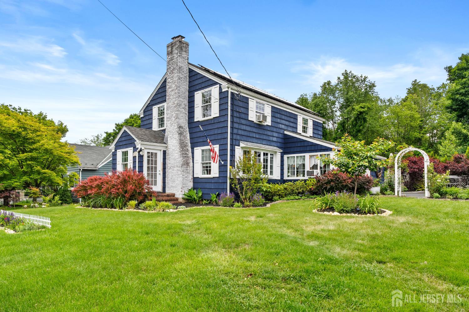 61 Laurel Avenue Franklin NJ 08528