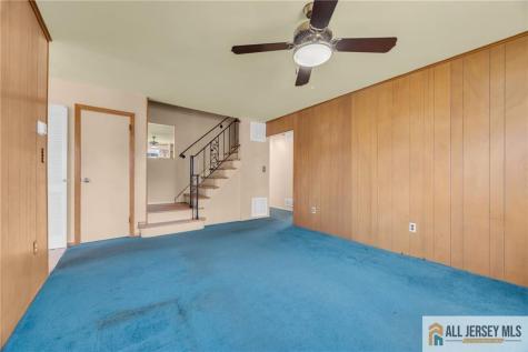 25 Greenwich Road Edison NJ 08820