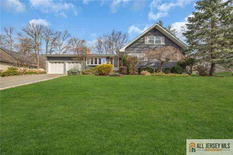 25 Greenwich Road Edison NJ 08820