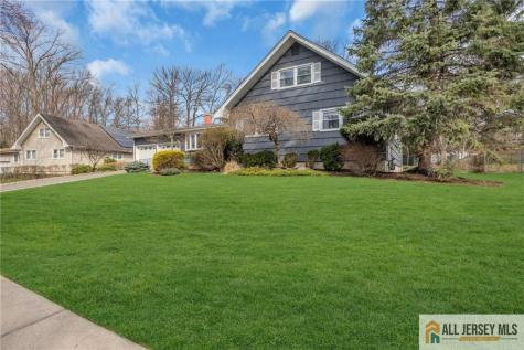 25 Greenwich Road Edison NJ 08820