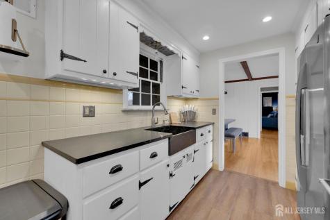 369 Union Avenue Middlesex NJ 08846