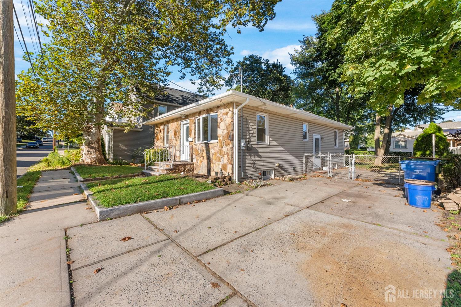 14 Harrison Street Sayreville NJ 08872