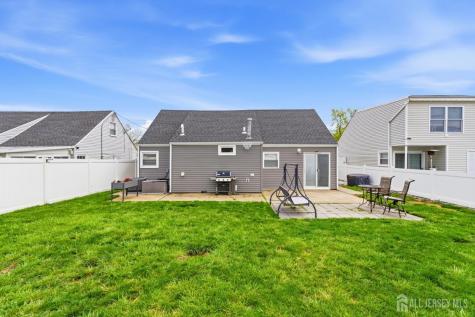 93 Marion Street Carteret NJ 07008
