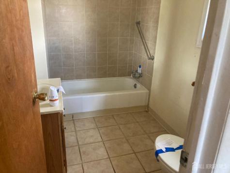 913 Eden Avenue Highland Park NJ 08904