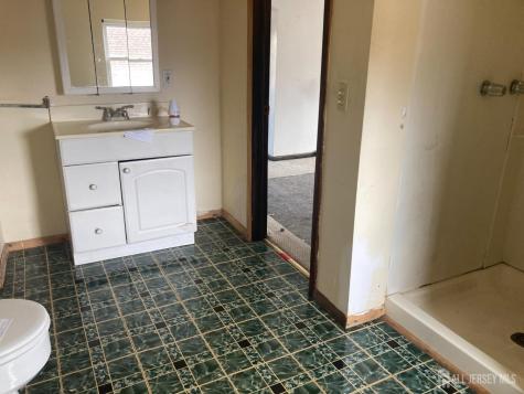 913 Eden Avenue Highland Park NJ 08904