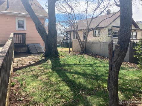 913 Eden Avenue Highland Park NJ 08904