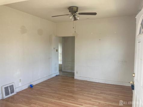 913 Eden Avenue Highland Park NJ 08904