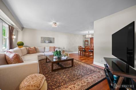12 Mcfadden Drive Monroe NJ 08831