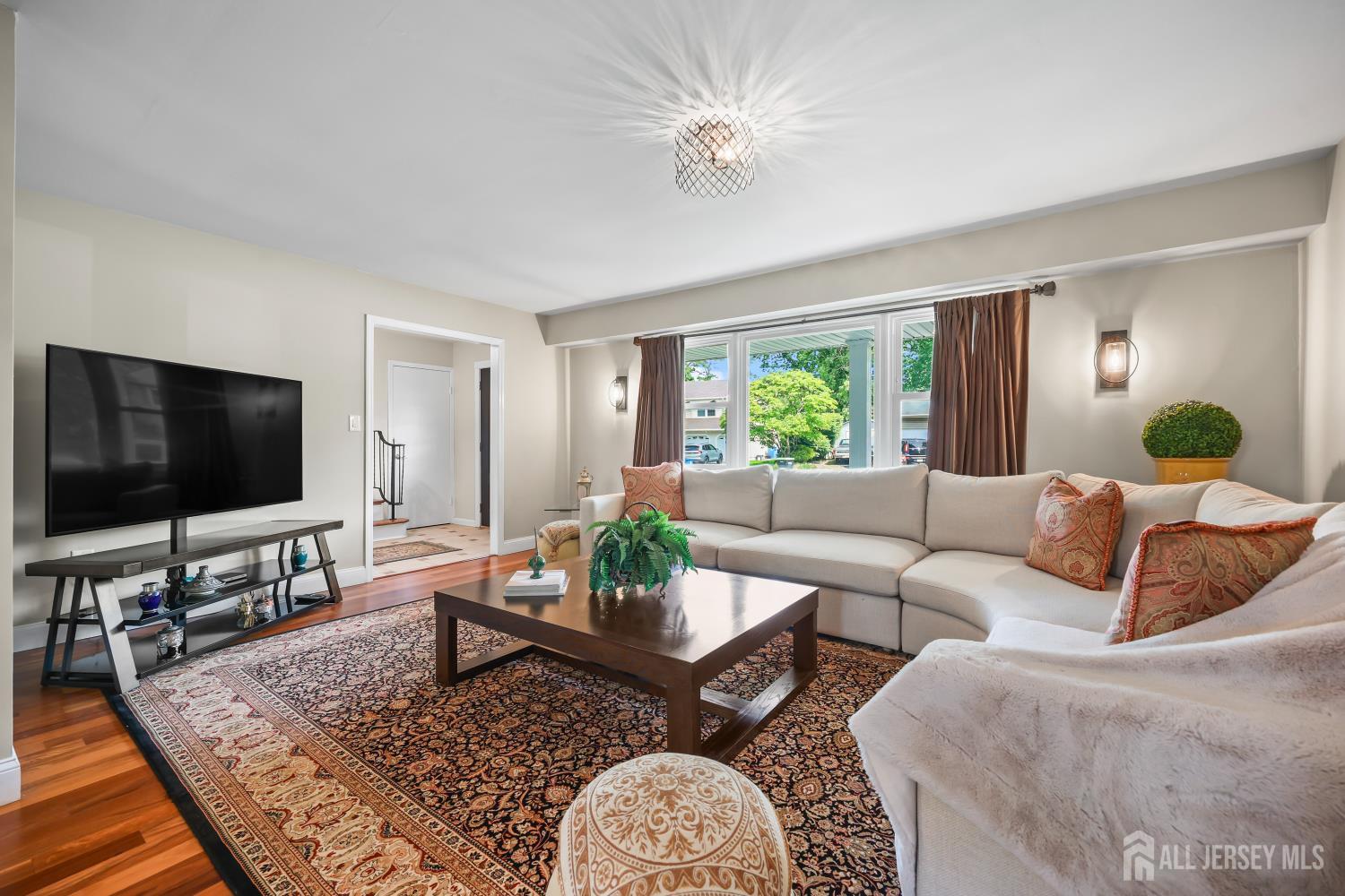 12 Mcfadden Drive Monroe NJ 08831