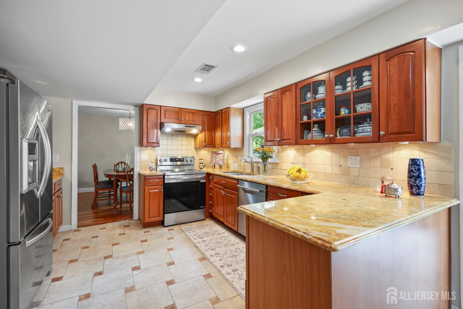 12 Mcfadden Drive Monroe NJ 08831