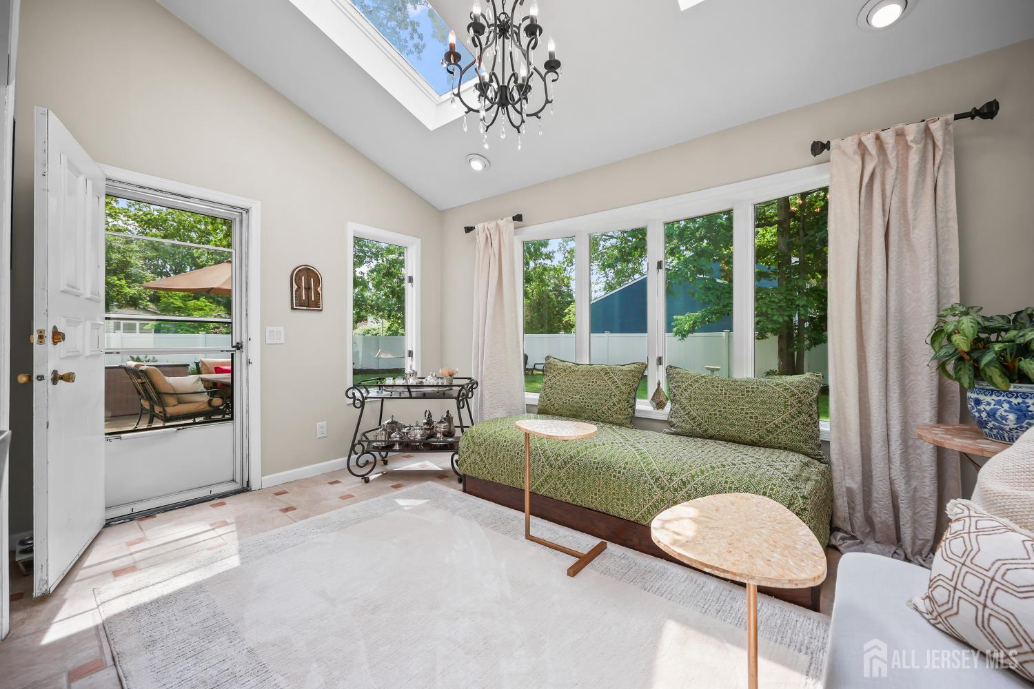 12 Mcfadden Drive Monroe NJ 08831