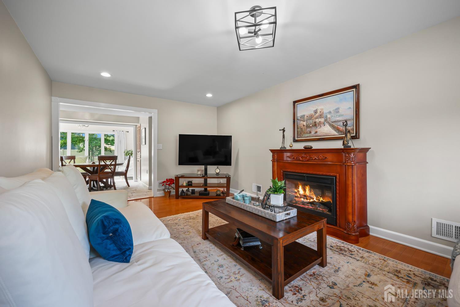 12 Mcfadden Drive Monroe NJ 08831