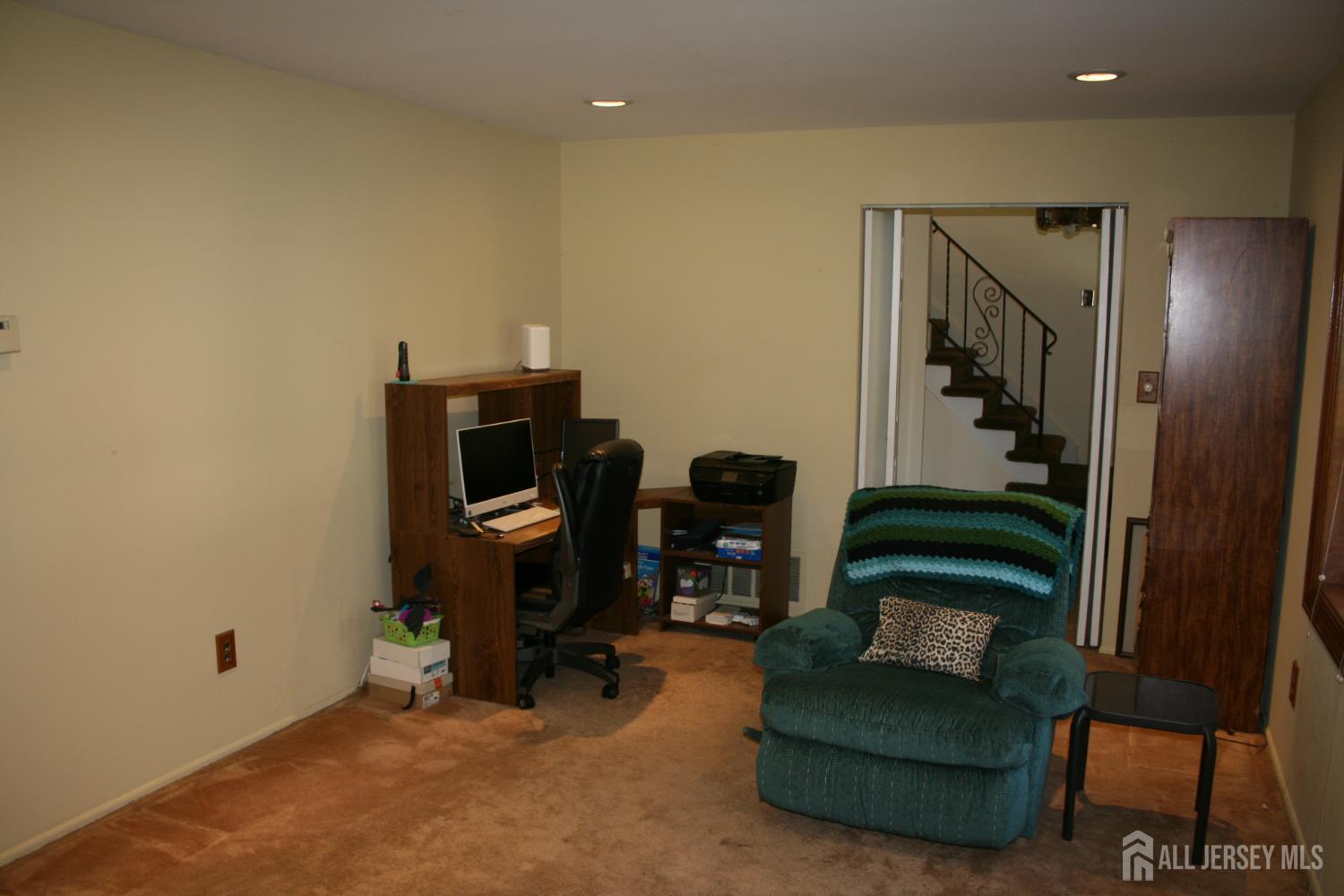30 Buck Road East Brunswick NJ 08816