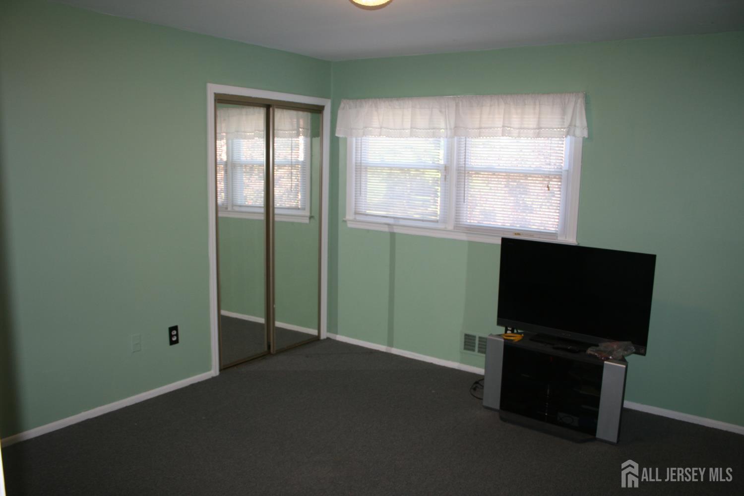 30 Buck Road East Brunswick NJ 08816