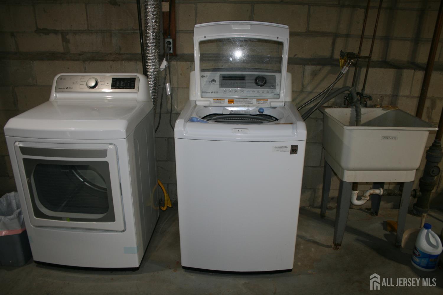 30 Buck Road East Brunswick NJ 08816