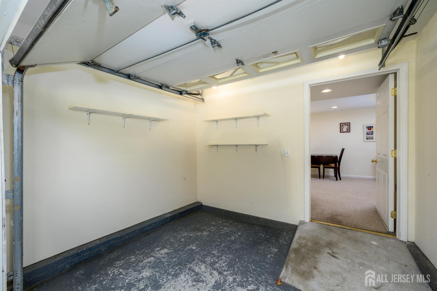 5 Berdine Court Colonia NJ 07067