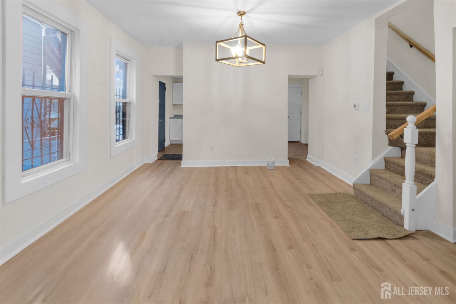 44 Stuyvesant Avenue Newark NJ 07106