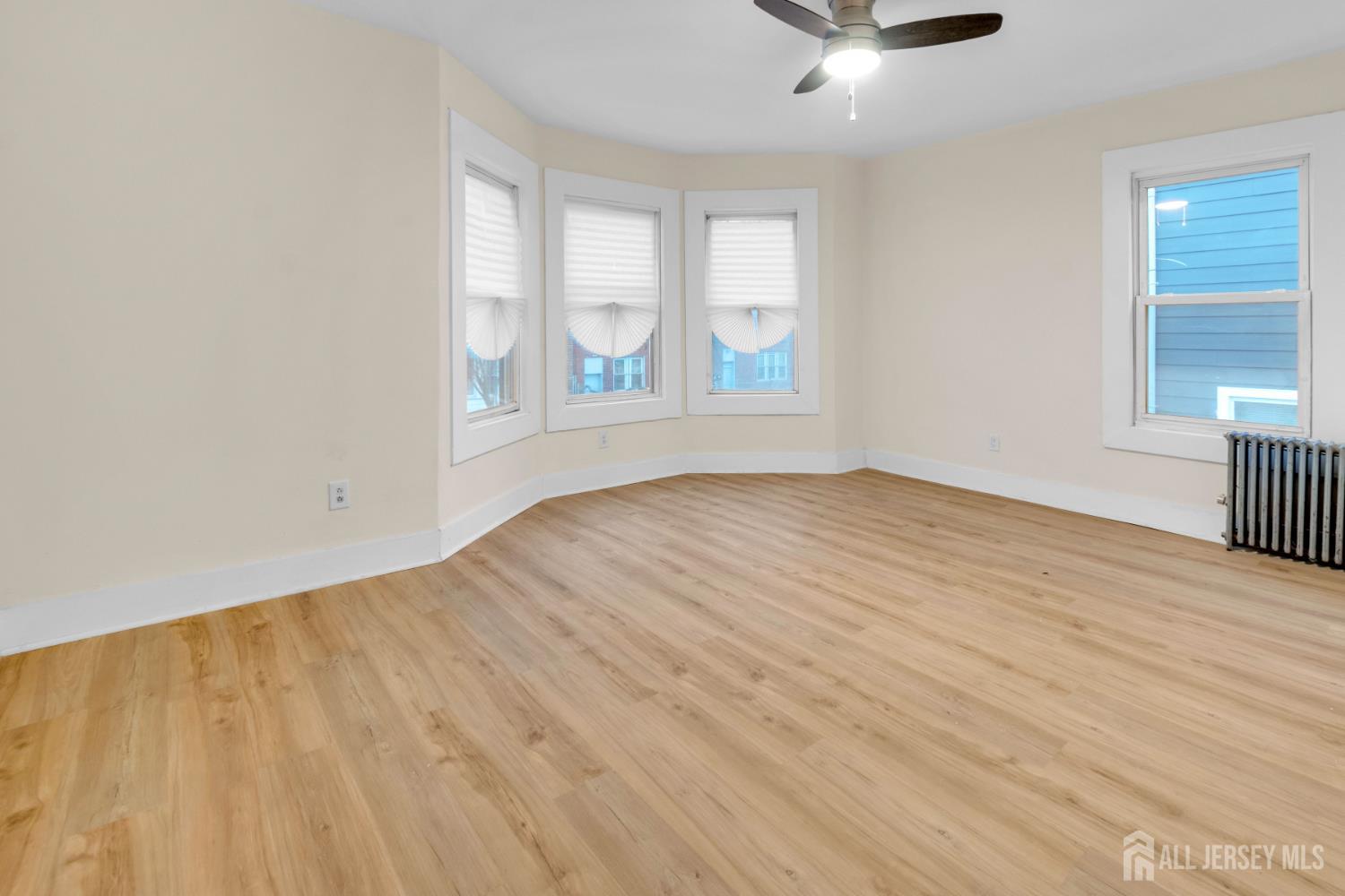 44 Stuyvesant Avenue Newark NJ 07106